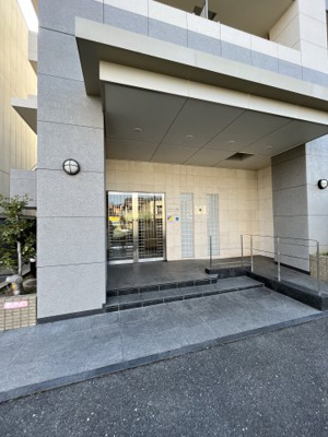【エントランス】 | アヴァンセクール京橋南