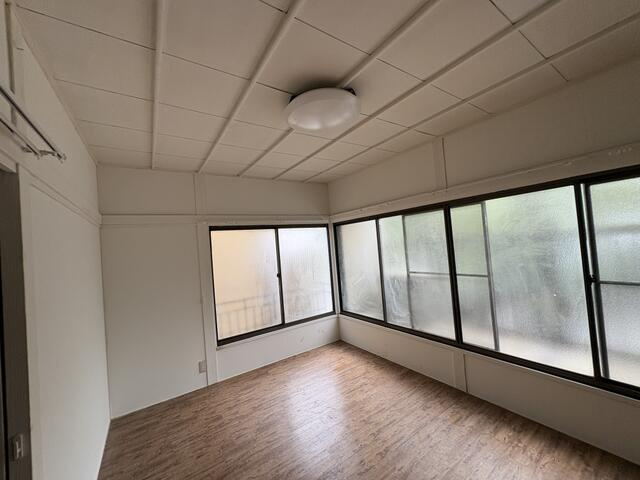 松戸市小金原二丁目戸建の洋室