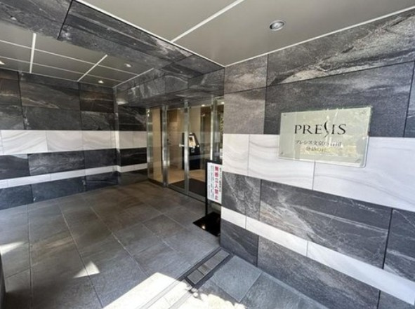 【エントランス】