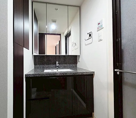 【独立洗面台】