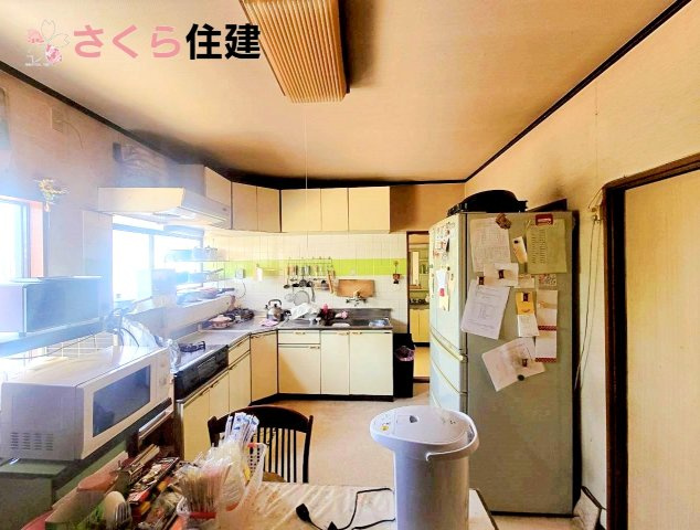 那須塩原市東原中古戸建のキッチン