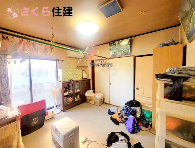 那須塩原市東原中古戸建の洋室