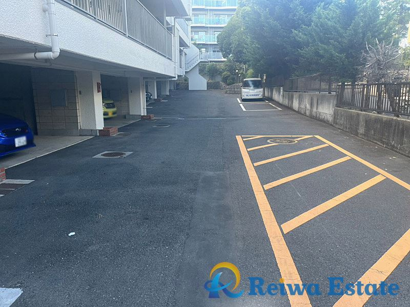 シーサイド茅ヶ崎の駐車場