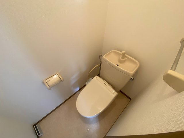 パールハイツ津田沼のトイレ|シンプルで使いやすいトイレです