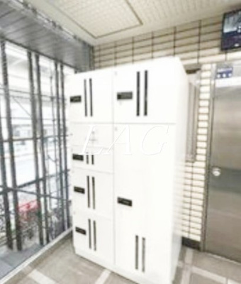 【その他共用部分】 | ヒルトップマンション | 宅配ボックスになります。