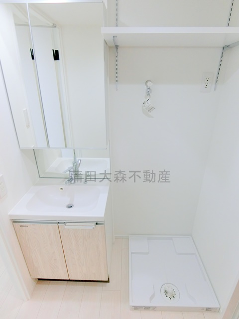 LUORE池上の洗面所|洗面脱衣所　独立洗面台　室内洗濯機置き場