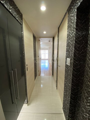 【玄関】 | エスライズ西本町Ⅱ | 玄関から撮影♪フラットフロアの玄関です♪