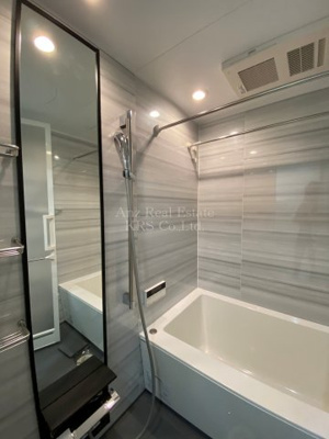 【浴室】 | エスライズ西本町Ⅱ | 浴室暖房乾燥、追い焚き、オートバスなど機能充実の浴室！