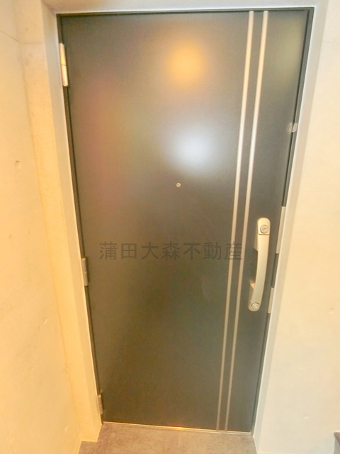 LUORE池上の玄関