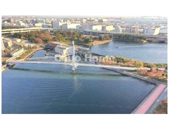 キャナルファーストタワーの展望|手を伸ばせば、ふれることが出来そうな環境が、そのままインテリアになったような印象です。その豊かな眺望にふさわしい空間には、通風・採光にも優れ、心地よい光と風があふれています