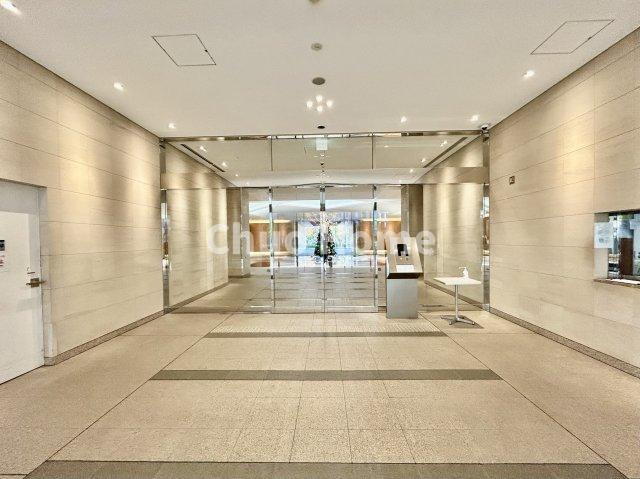 キャナルファーストタワーの防犯設備|【オートロック】オートロックシステムでセキュリティ充実。当たり前ですが、安全で安心して暮らすのって大事ですよね。お探しのご条件でオートロック付きの物件を探す方も多いですがやはりセキュリティは大事です。