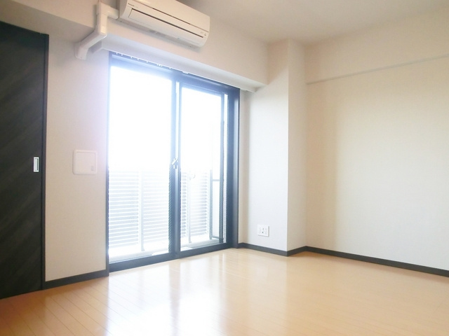 グラントゥルース王子の居間・リビング|洋室です☆