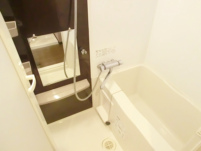 グラントゥルース王子の浴室|バストイレ別です