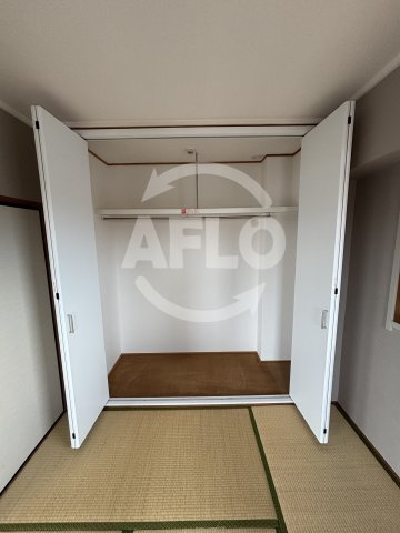 ノバオリンピアードタワー　味原小学校区の収納|ノバオリンピアードタワー　クローゼット