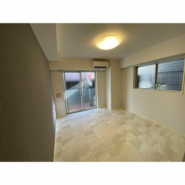 シンシア都庁前