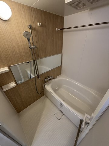 【浴室】スプランディッド新大阪VⅠ