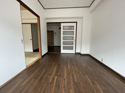 【洋室】 | パレス丸山