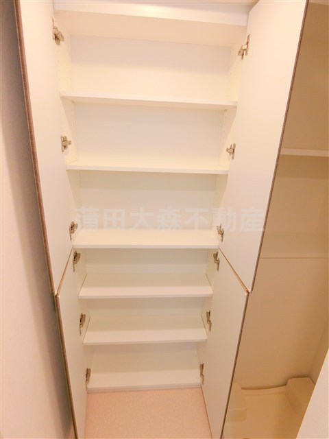 アイル グランデ南大井の収納|洗面所の収納　リネン庫