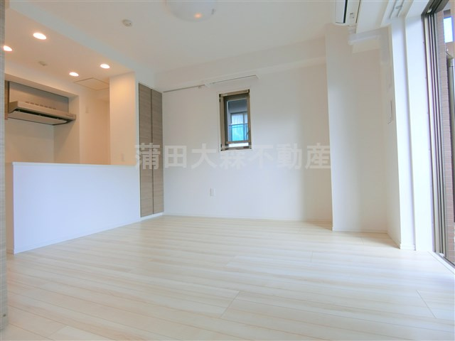 アイル グランデ南大井の居間・リビング