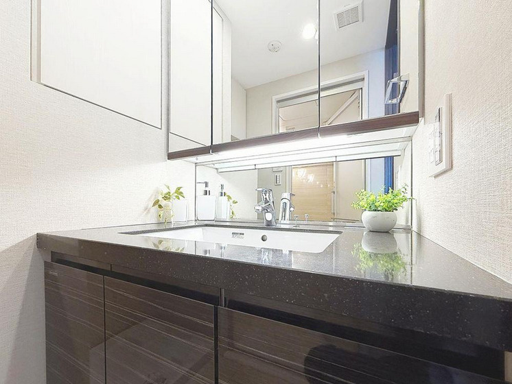 【独立洗面台】