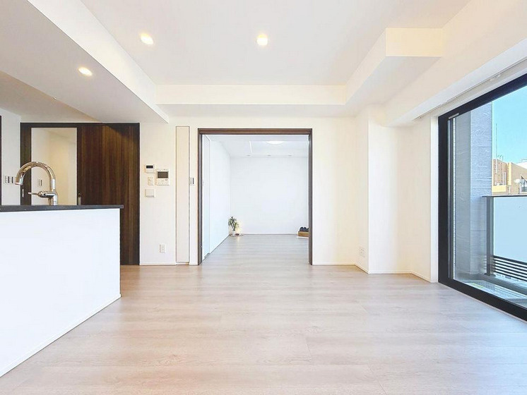 【居間・リビング】