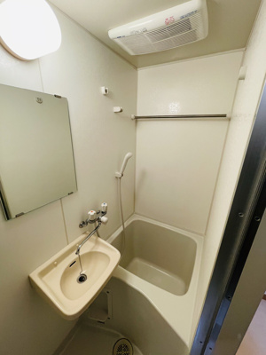 【浴室】 | インベスト羽田Ⅱ