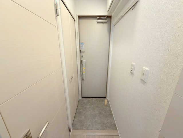 リヴィエール　下井草の玄関