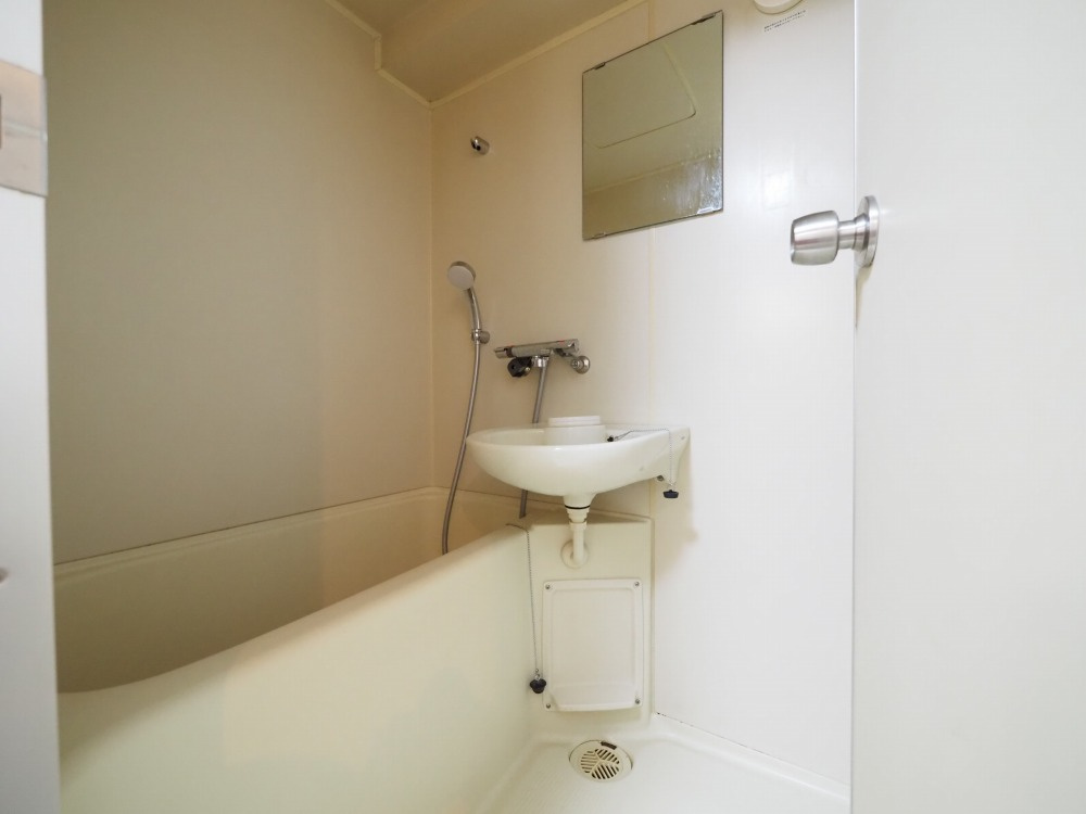 大阪市北区中崎西４丁目の賃貸マンションの浴室