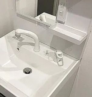 ＧＥＮＯＶＩＡ南千住Ⅶの独立洗面台