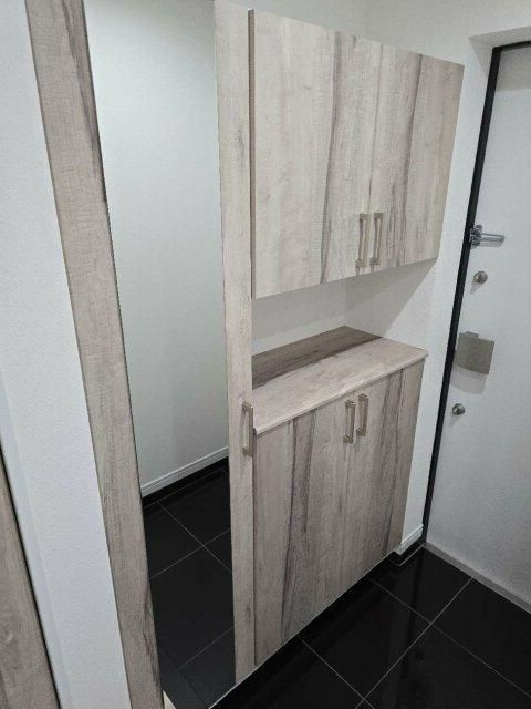 ＧＥＮＯＶＩＡ南千住Ⅶの玄関