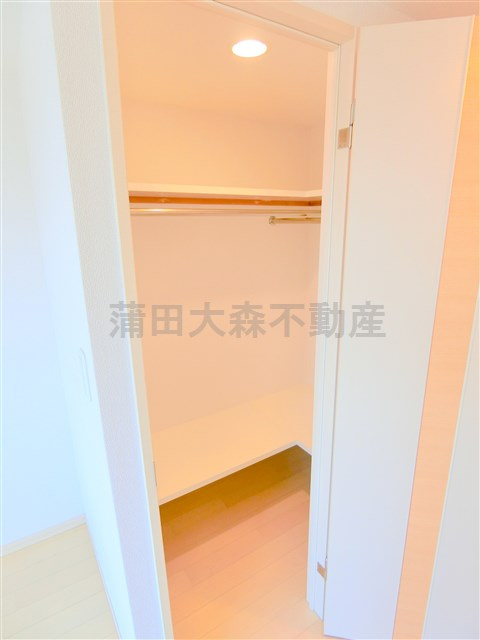 レジデンス新蒲田スクエアの収納|収納　ウォークインクローゼット