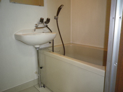 【浴室】 | コーポラスサカイ