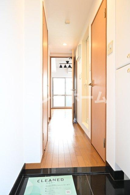 菱和パレス田園調布東の玄関