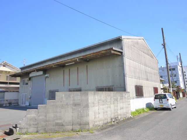 寺岡倉庫の外観