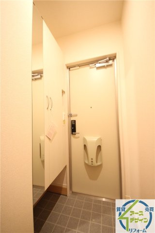 サワーフローラ　C棟の玄関|※類似部屋