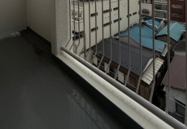 横浜市中区山下町の賃貸マンションのバルコニー