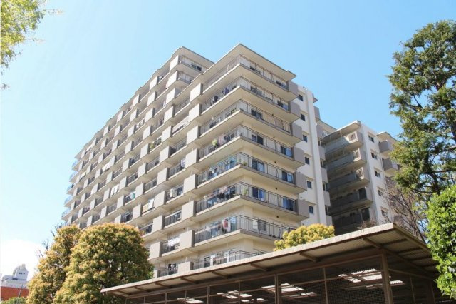 ２００万円値下げ！ファミール亀戸　３階　リノベーション済の外観