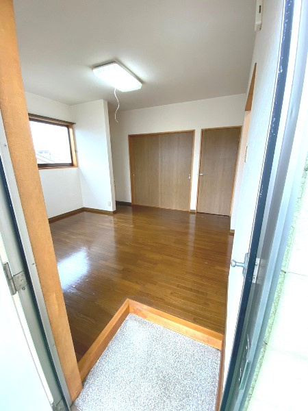 ラピエール沖の内装