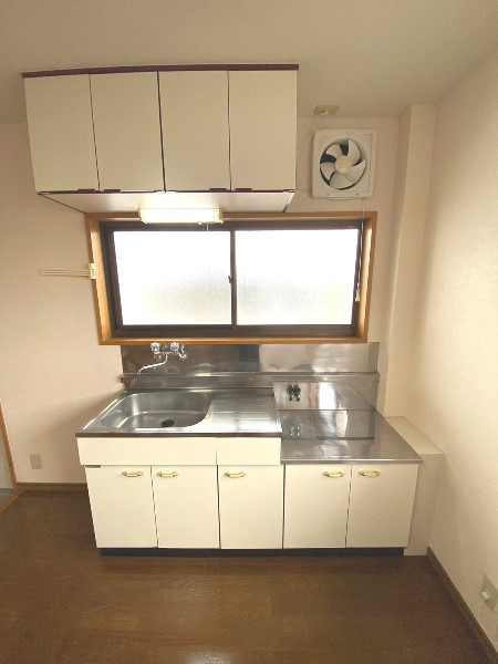 ラピエール沖のキッチン