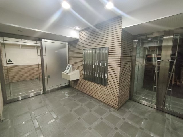 レックスハイム越谷のエントランス|オートロック付です！！