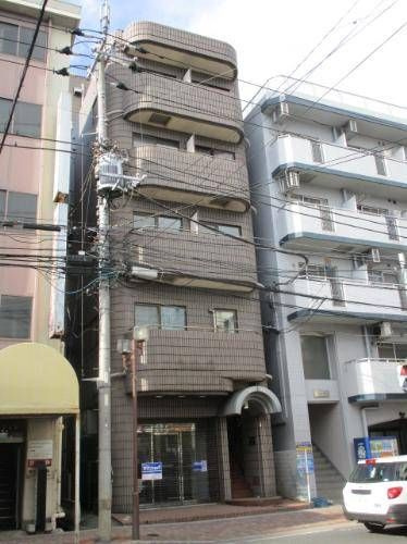 アヴァンスの外観