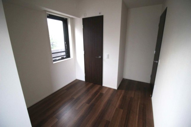 プラウド恵比寿ディアージュの洋室