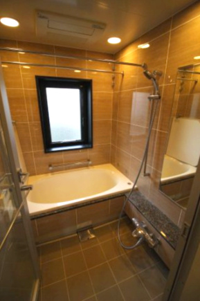 プラウド恵比寿ディアージュの浴室