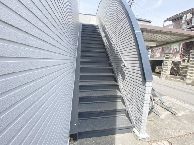 プレラッセのその他共用部分|共用階段です☆