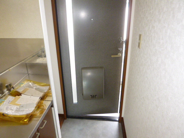 ディアス上小川の玄関