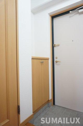 アンクレージュ光の森東の玄関