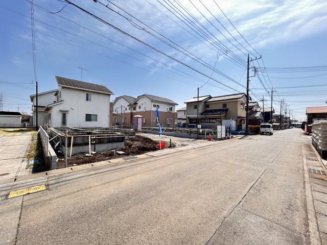 【LIGARE】小山市城北 第15期 全2棟の前面道路含む現地写真|〇分譲地〇
スーパーやコンビニなど、毎日の生活に欠かせない利便施設を今から現地で確認されることをおススメします。
もちろん弊社営業がご案内する事も可能です！
※2026年4月撮影