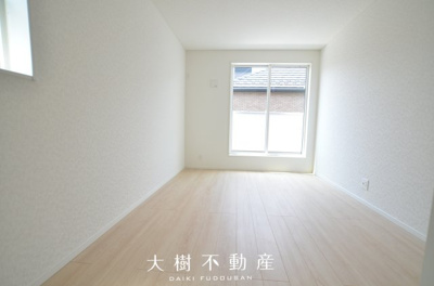 【洋室】 | 海老名市国分寺台１丁目 新築戸建て 全2棟【仲介手数料無料】 | 2階　洋室1（7.2帖）