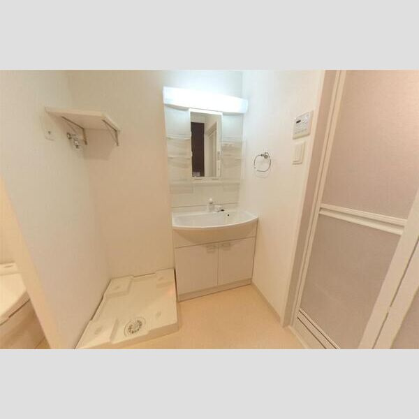 K’s SQUARE ESAKAの洗面所