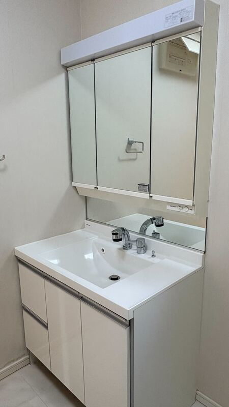 ゆりのき台５丁目戸建ての洗面所